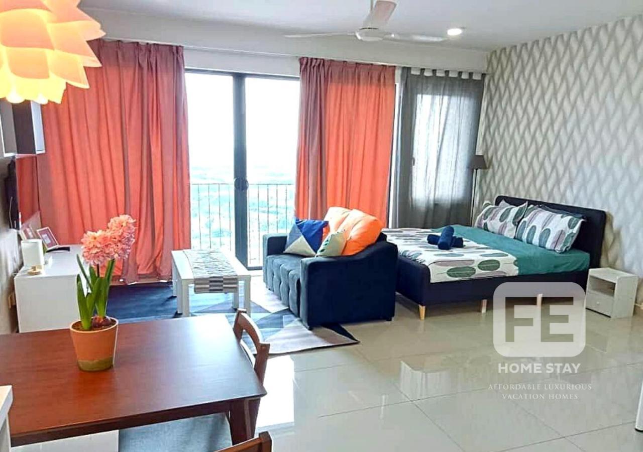 Netflix Wifi Trefoil Homestay Setia Alam Sacc Homestay Fe Shah Alam Eksteriør bilde