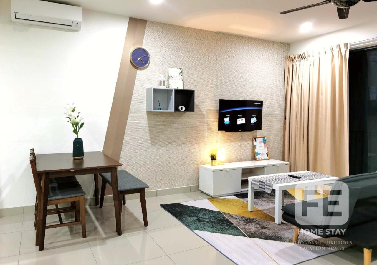 Netflix Wifi Trefoil Homestay Setia Alam Sacc Homestay Fe Shah Alam Eksteriør bilde